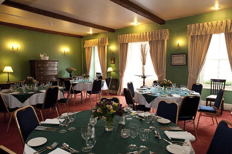 Old Kings Arms Hotel ペンブローク エクステリア 写真