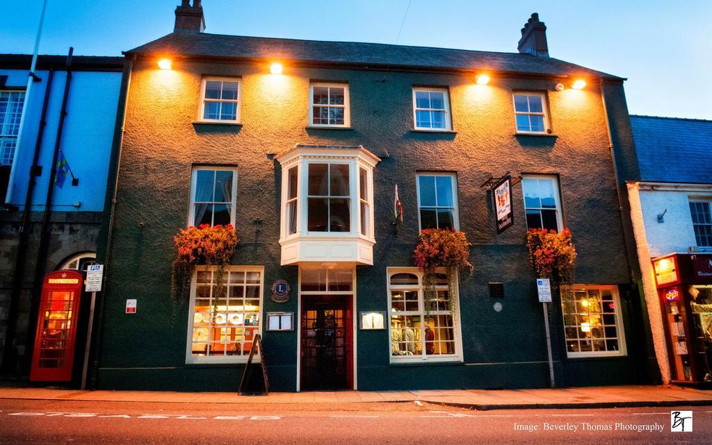 Old Kings Arms Hotel ペンブローク エクステリア 写真